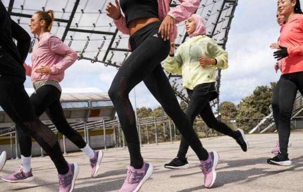 The UltraBOOST 22 Finds Its Footing Among Female Runners